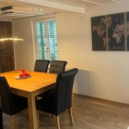Neu Renovierte Grosse In Der Stadt Apartment Bern